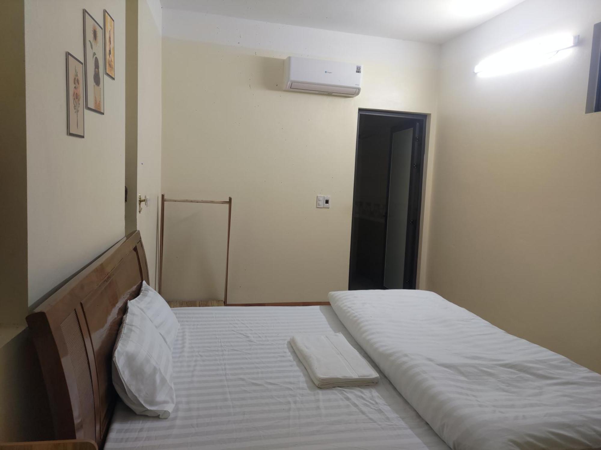 Time House - Tours & Motorbikes Rental Ha Giang Esterno foto